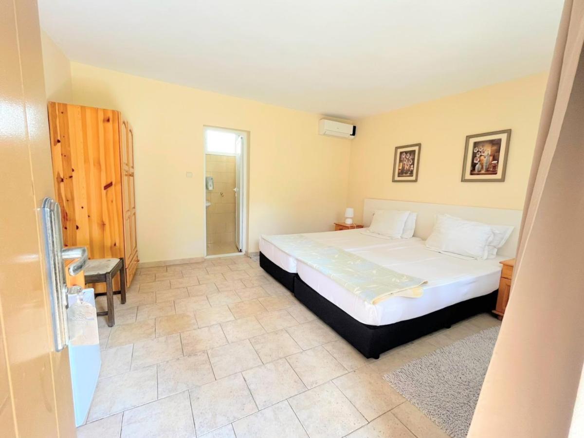 Lotus Family Hotel - Free Parking Sunny Beach Exterior foto