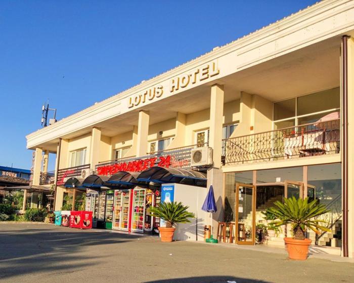 Lotus Family Hotel - Free Parking Sunny Beach Exterior foto